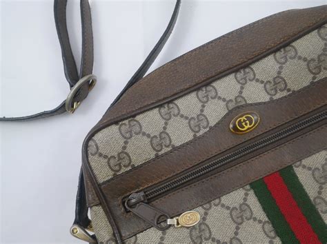 gucci dust bag brown|how to clean Gucci bag.